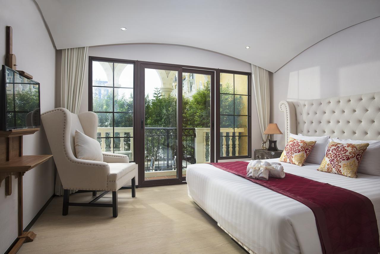 The Symphony Suites Pattaya Praia de Jomtien Exterior foto